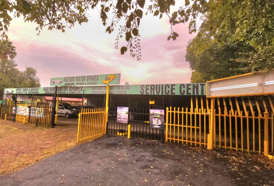 To Let Commercial Property for Rent in Ifafi North West